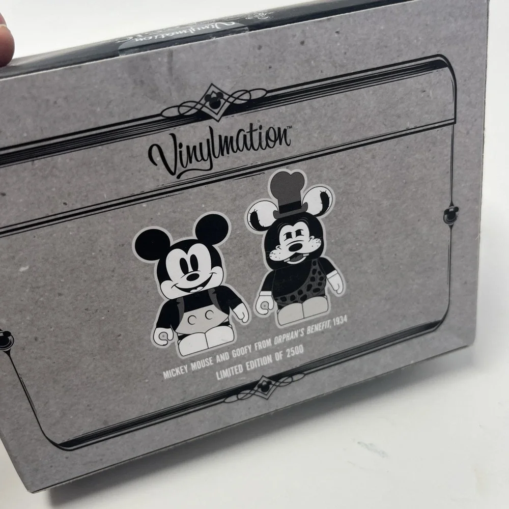 Disney Mickey & Goofy Orphan's Benefit 1934 Black White Vinylmation Set LE 2500